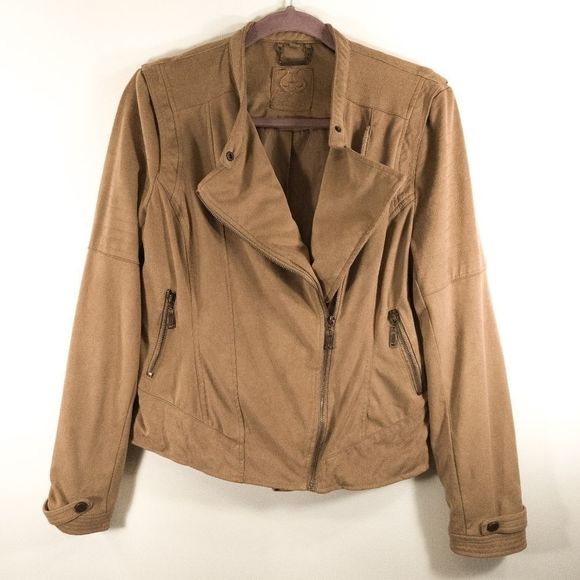 NWOT Odyn Faux Suede Jacket Woman's Size - Picture 1 of 4